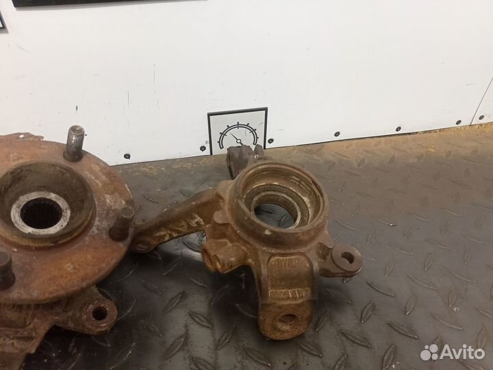 Кулак поворотный для Nissan Almera Classic B10