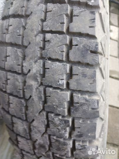 Покрышка на ЗИЛ бычок