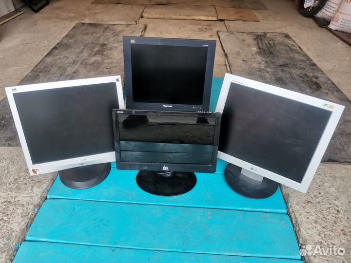 Мониторы 17