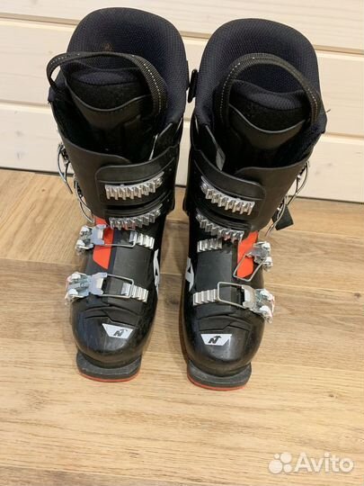Горнолыжные ботинки детские 23