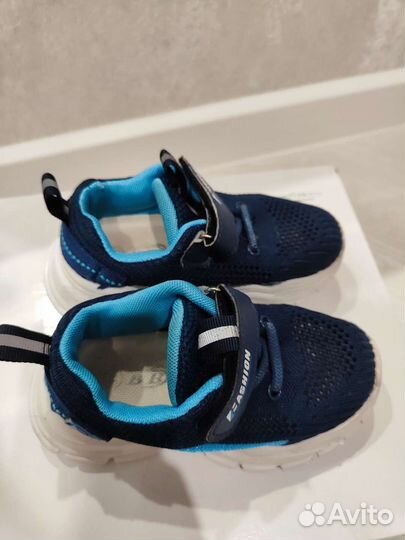 Кроссовки для мальчика