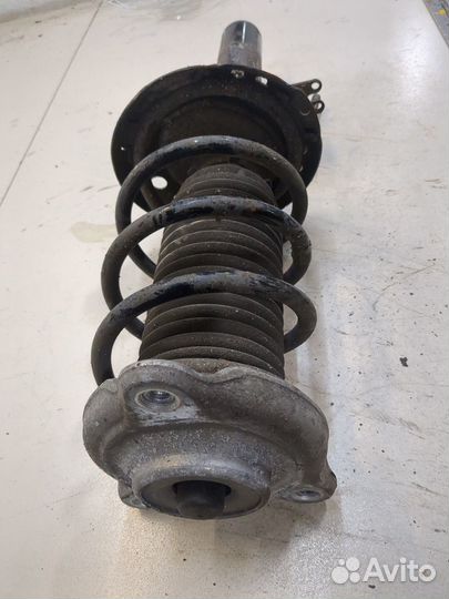 Амортизатор подвески правый передний Mercedes A W177 2018, 2019