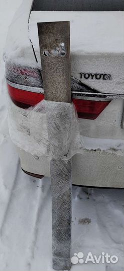 Усилитель бампера задний Camry 55