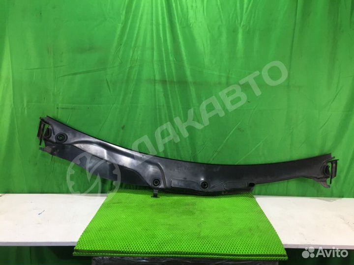 Жабо Mercedes-Benz Gl X164