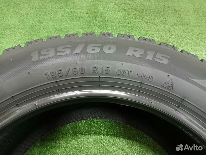 Pirelli Formula Ice 195/60 R15 88T