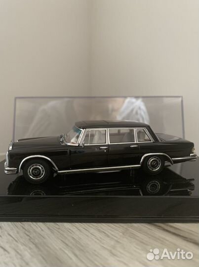 Mercedes-Benz Type 600 SWB Black (масштаб 1:43)