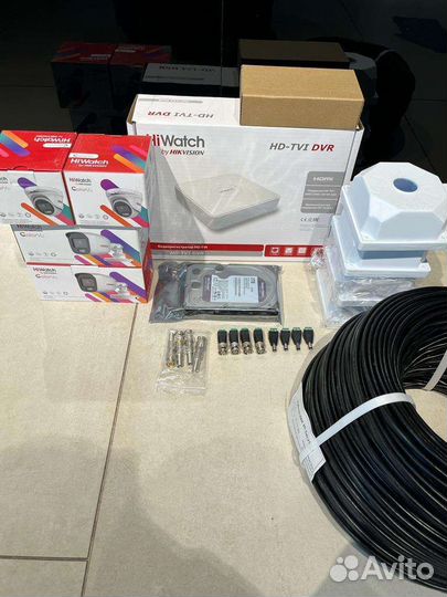 Комплект видеонаблюдения 4 камеры