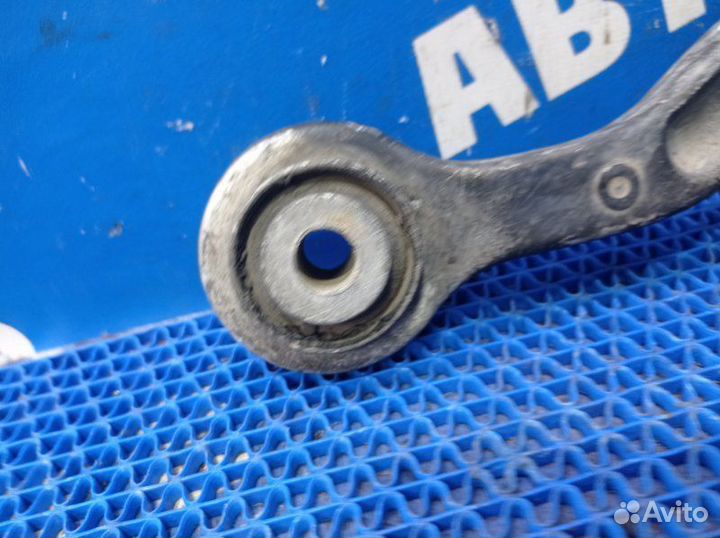 Задний рычаг подвески Mercedes-Benz W220 седан