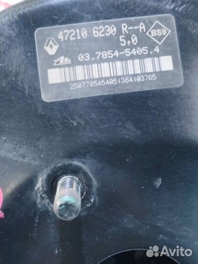 Усилитель тормозов вакуумный Nissan Terrano III