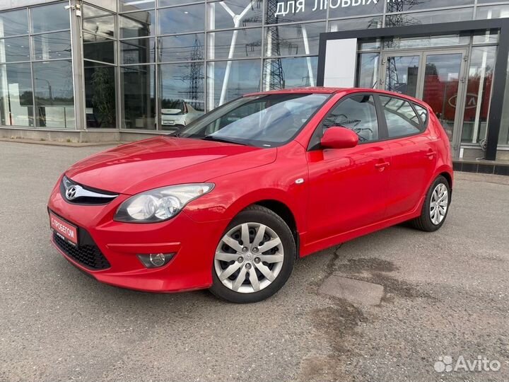 Hyundai i30 1.6 AT, 2010, 104 986 км