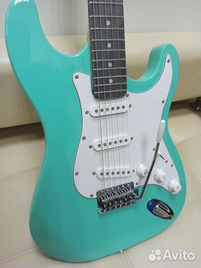 Новая электрогитара с гарантией Terris ST