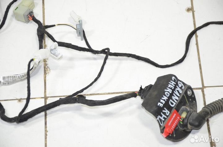 Проводка двери задняя правая Jeep Grand Cherokee