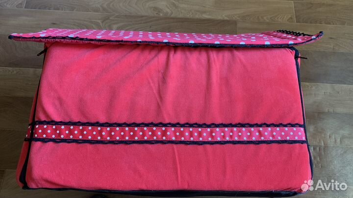 Домик для домашних питомцев