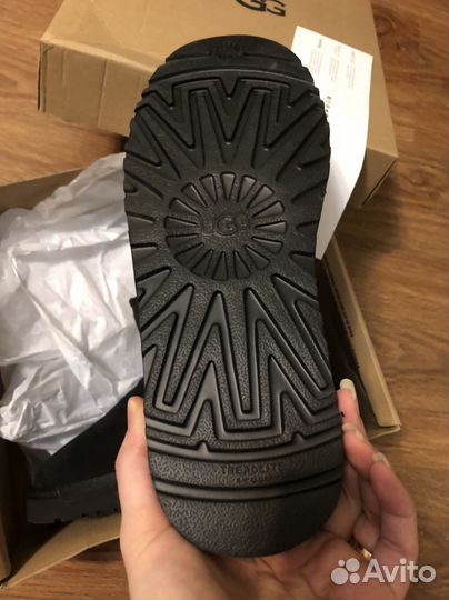 Ugg classic mini