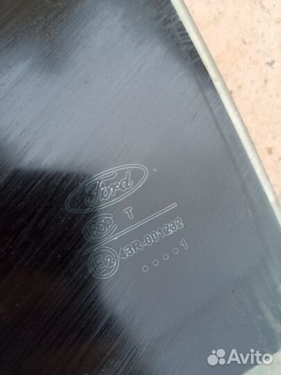 Стекло заднее правое Ford Focus 2 2005-2011