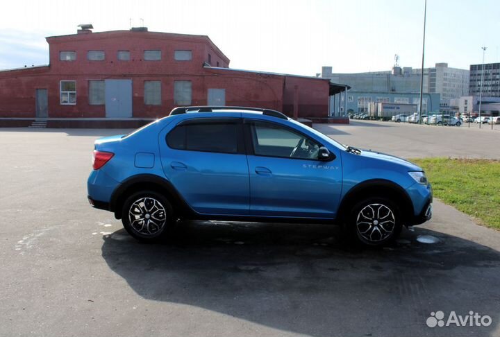 Renault Logan Stepway 1.6 CVT, 2019, 85 846 км