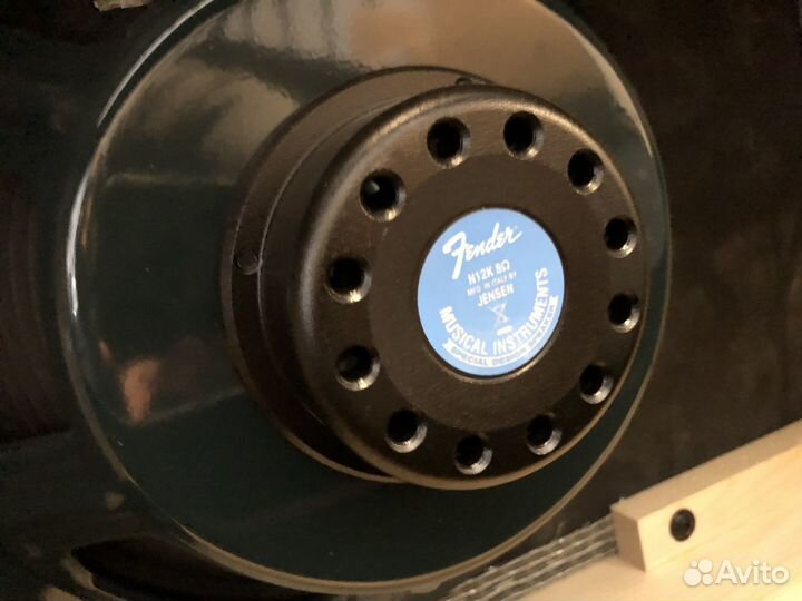 Комбоусилитель Fender Tone Master Deluxe Reverb