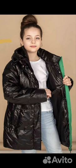 Куртка демисезонная для девочки 146 рост. Новая