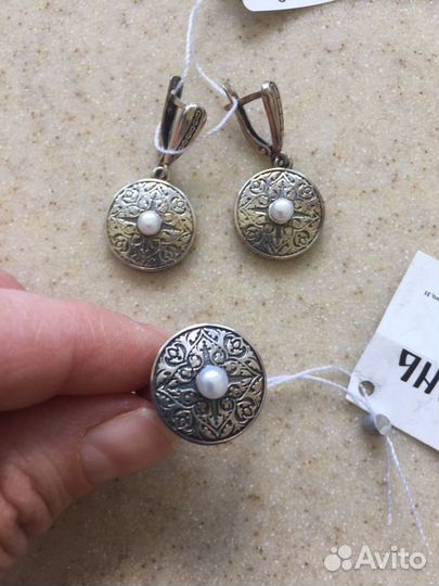 Серебряные серьги, кольцо, браслет