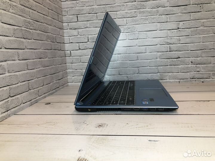 Офисный ноутбук Acer i3/4GB