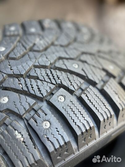 Formula Ice 215/55 R17