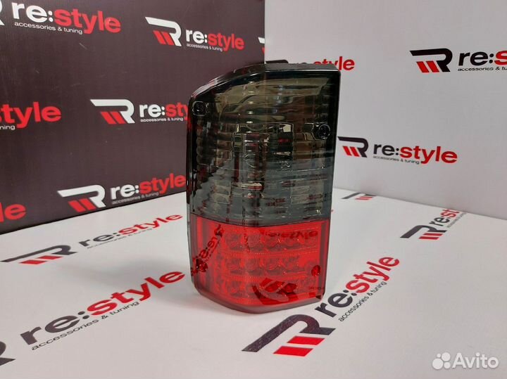 Стопы Nissan Safari 60 Красно-Черные Диодные S2575