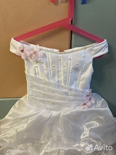 Нарядное белое платье для девочки 116 122