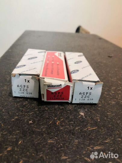 Свеча зажигания Ford