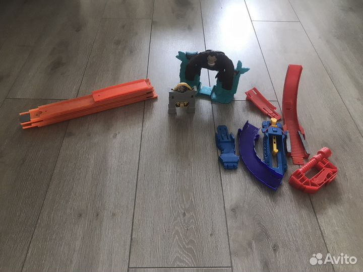 Горки Hot Wheels