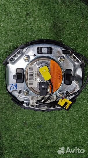 Подушка безопасности в руль BMW X3 (E83) 2004