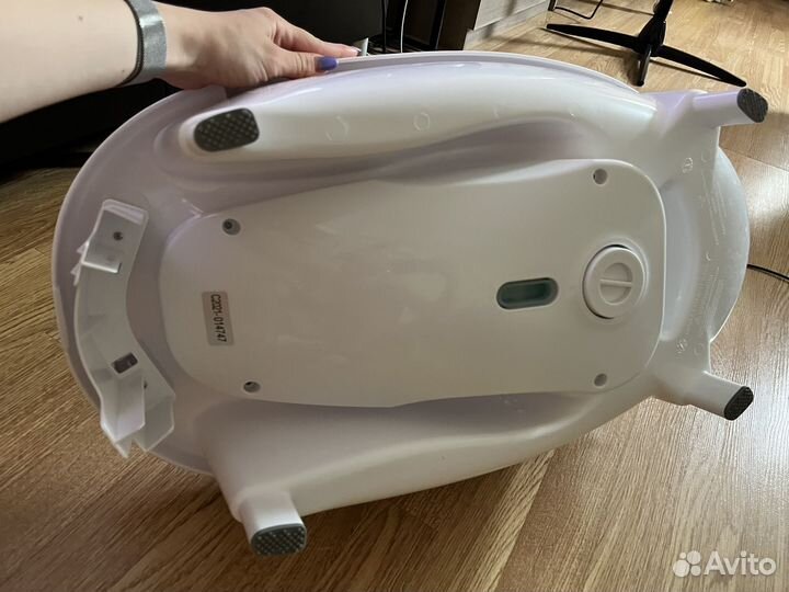 Ванночка для купания с подогревом воды и горкой