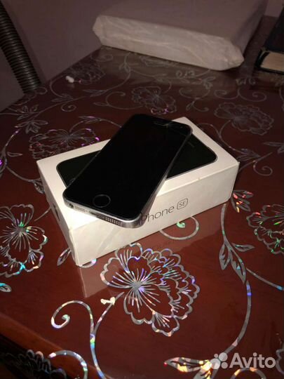 iPhone 5se 32gb