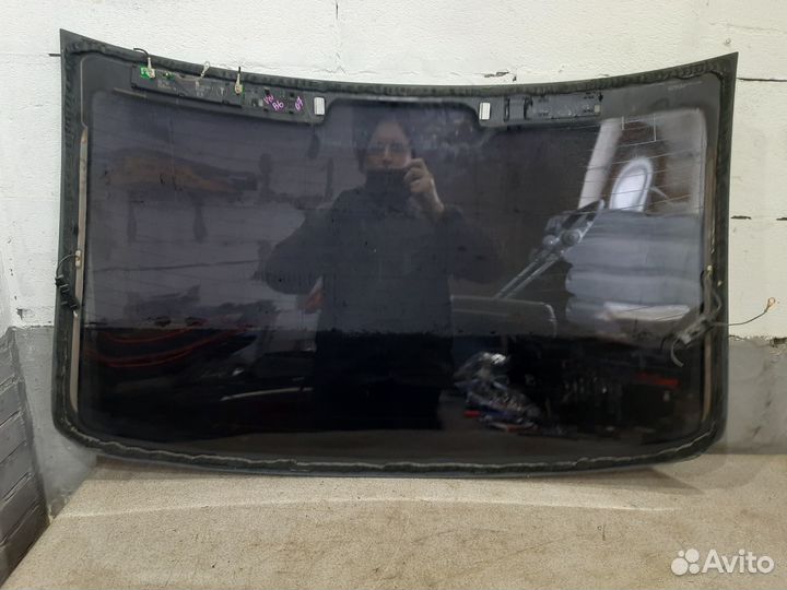 Стекло заднее седан Volkswagen Passat B6