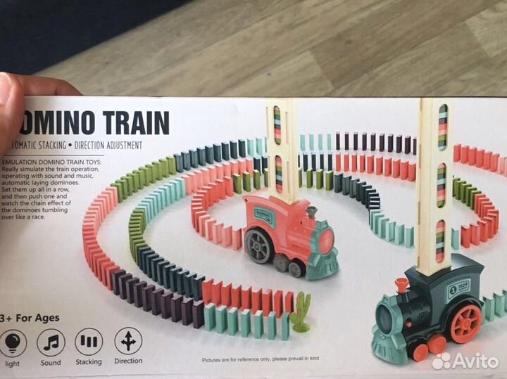 Игрушка Поезд домино музыкальная