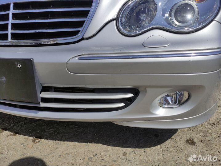 Передний бампер Мерседес С203