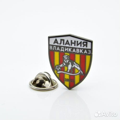 Футбольные значки клубов 1-й и 2-й лиг России