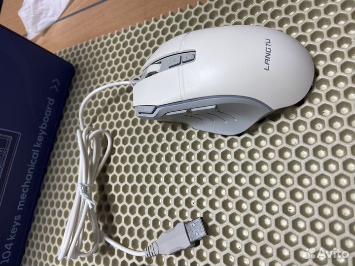 Игровая механическая клавиатура и мышь