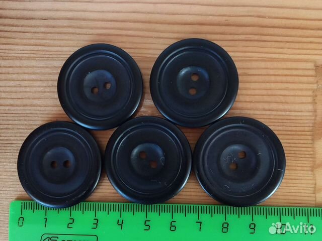 Пуговицы