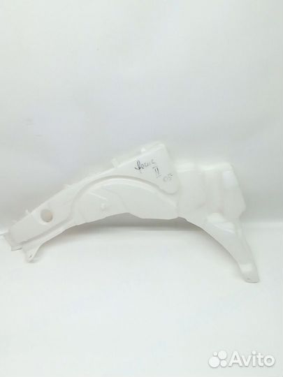 Бачок омывателя Ford Focus II