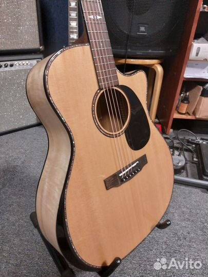 Электроакустическая гитара массив Cort