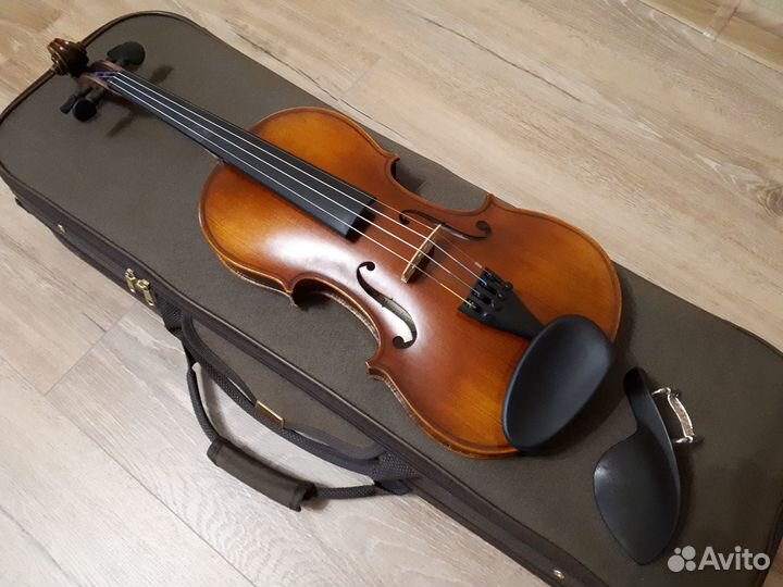 Скрипка 4/4 Harald Lorenz 4 (комплект)