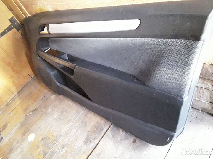 Опель астра н купе 3д карта обшивка двери правая