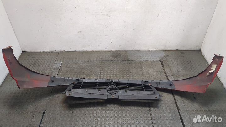 Решетка радиатора Opel Vivaro, 2009