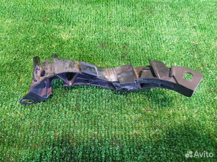 Кронштейн бампера заднего левый Honda Accord 8 (C