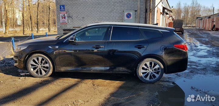 Kia Optima 1.7 МТ, 2018, 198 000 км