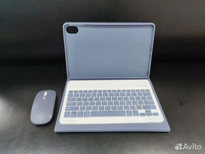 Чехол клавиатура и мышь Bluetooth