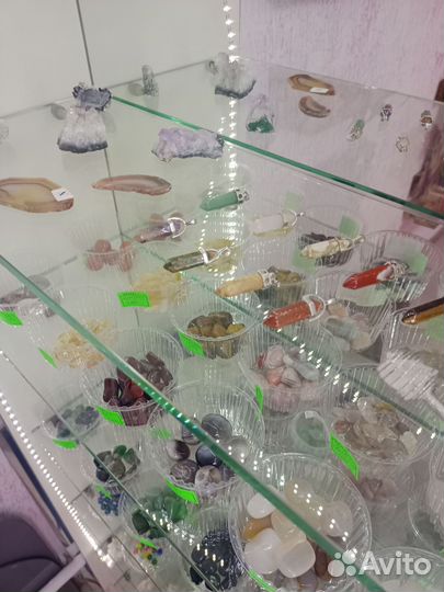 Натуральные камни, друзы, жеорды