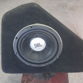 Сабвуфер JBL GTO1014