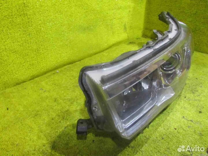 Фара левая Toyota Highlander
