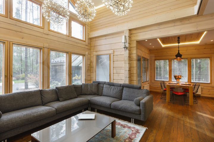 Дом 243 м² на участке 20 сот.